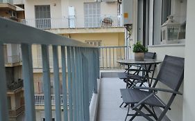 F & B Collection - Close To Aristotelous Sq.